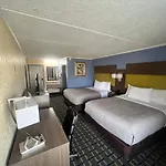 Quality Inn & Suites Near Six Flags East
